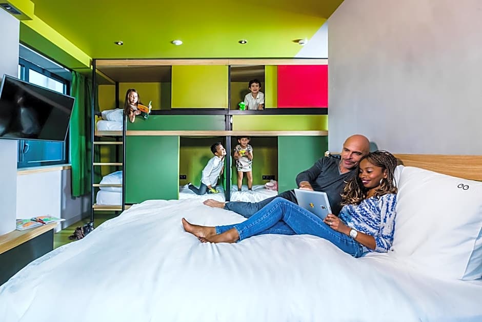YOOMA Urban Lodge