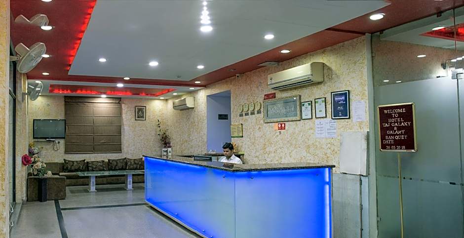 Hotel Taj Galaxy
