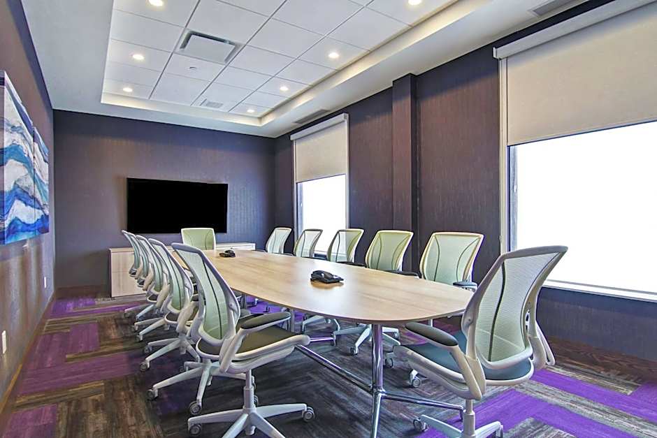 Home2 Suites By Hilton Edmonton South