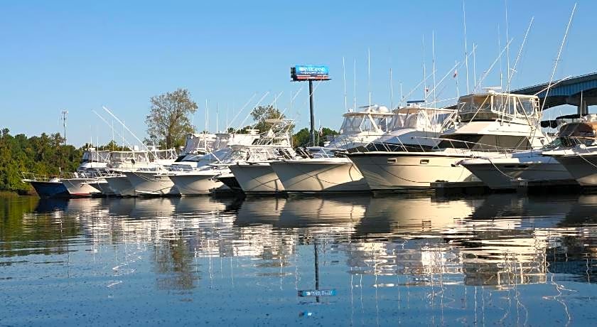 Harbourgate Marina Club
