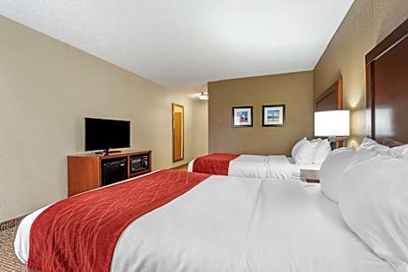 Double Room with Two Double Beds - Non-Smoking