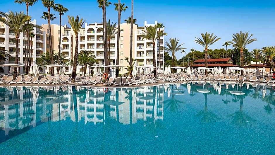 Protur Safari Park Aparthotel