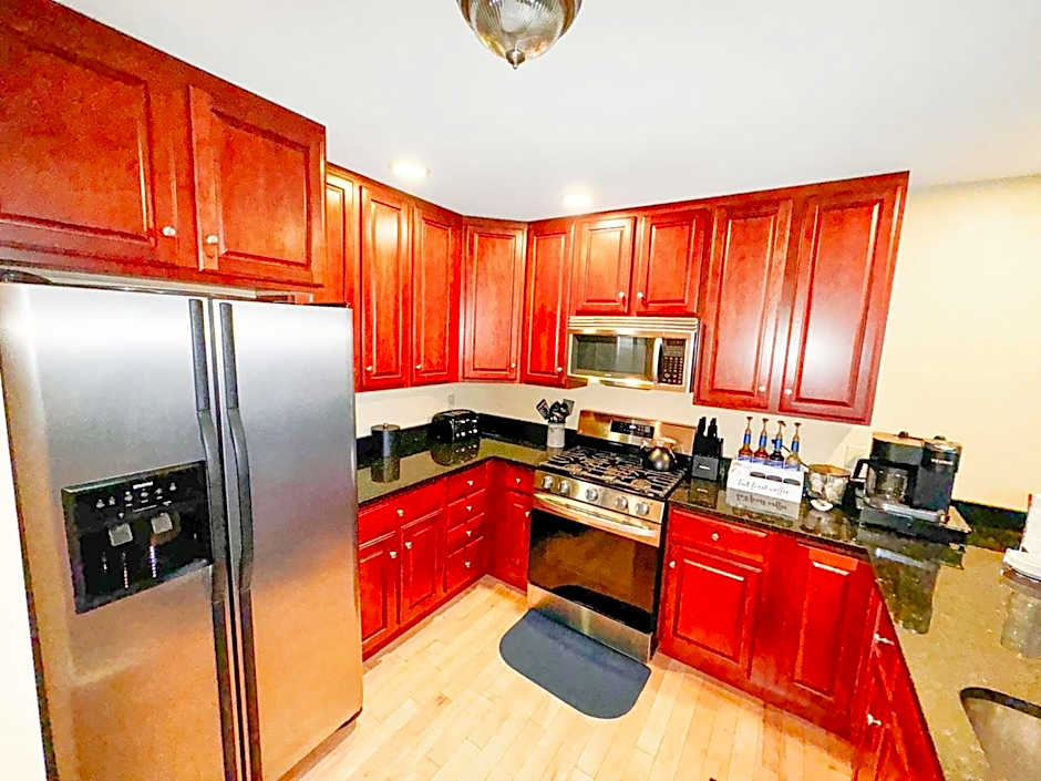 Blossom Haven Charming 3BR Condo