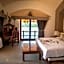 Villa El Murmullo by La Casa Que Canta