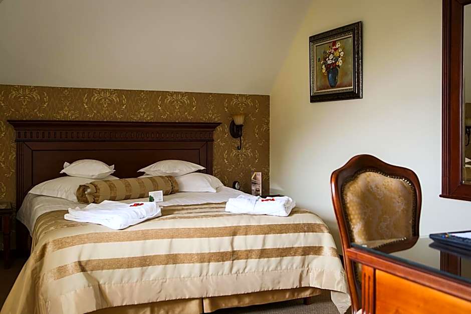 Hotel Foisorul cu Flori