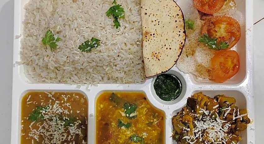 OYO  Ananya Hotel & AYURVEDA HWC