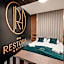 Restoria Hotel***