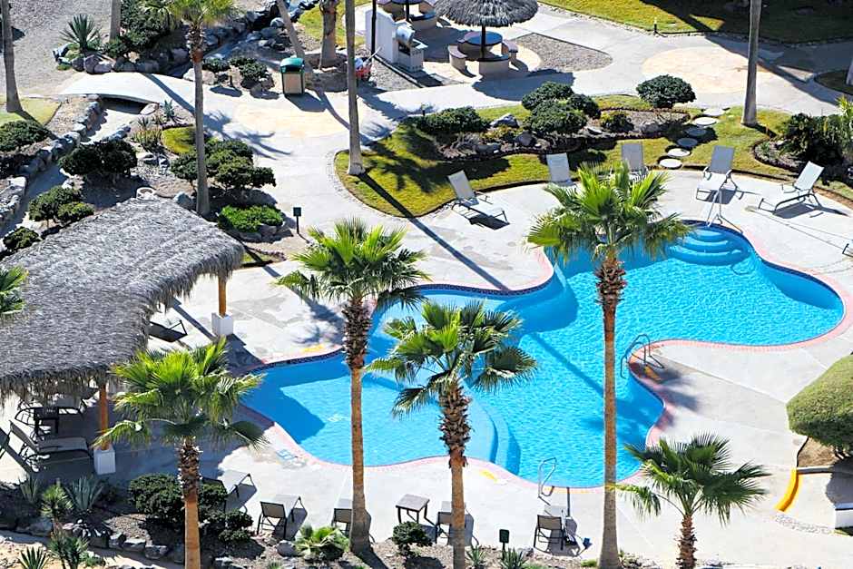 Casa Blanca Golf Villas