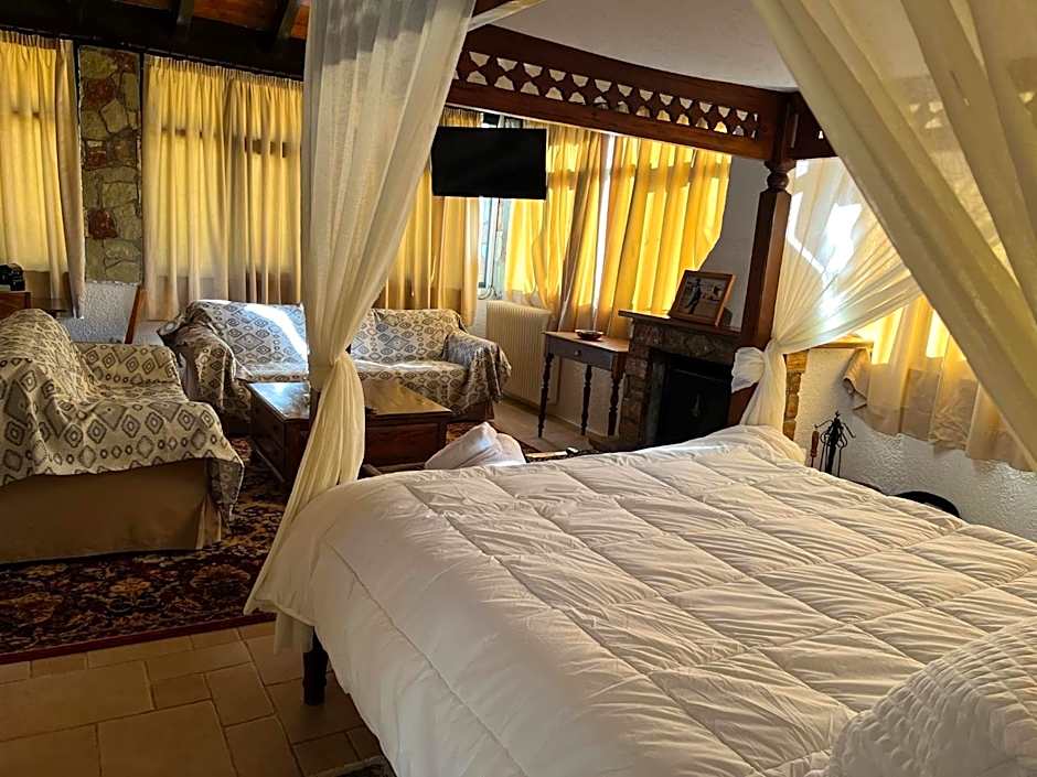 Muntenia Inn Apartments and Suites