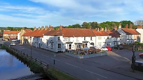 The Buck Hotel