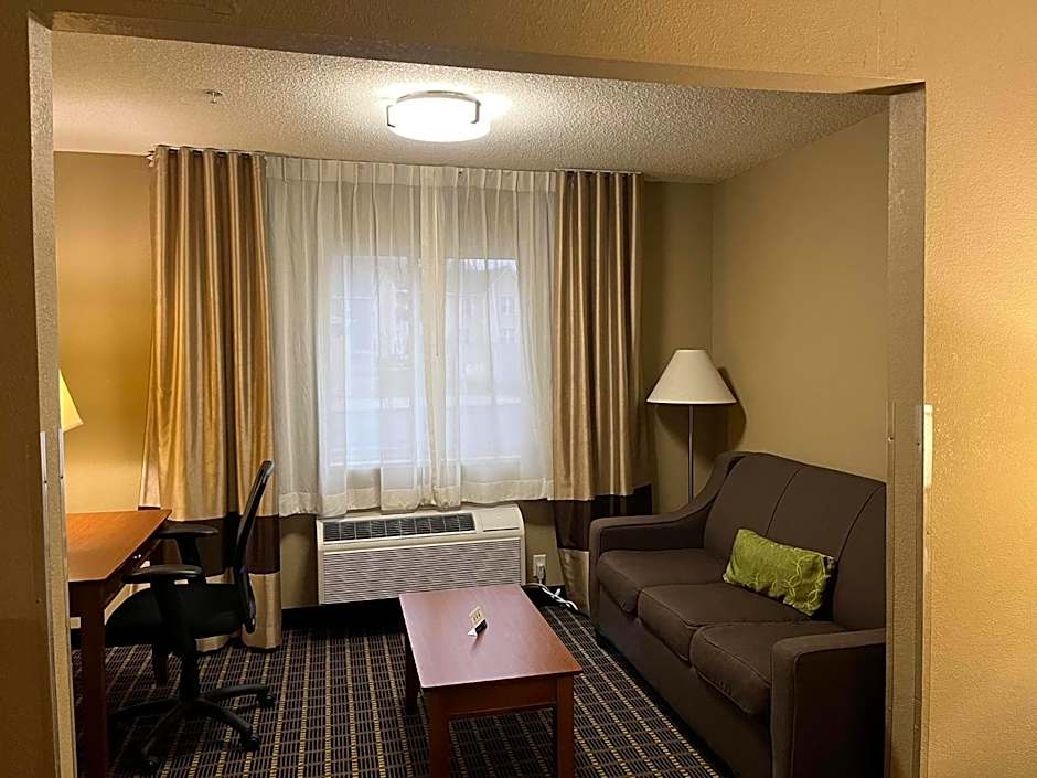 Quality Inn & Suites Bradford