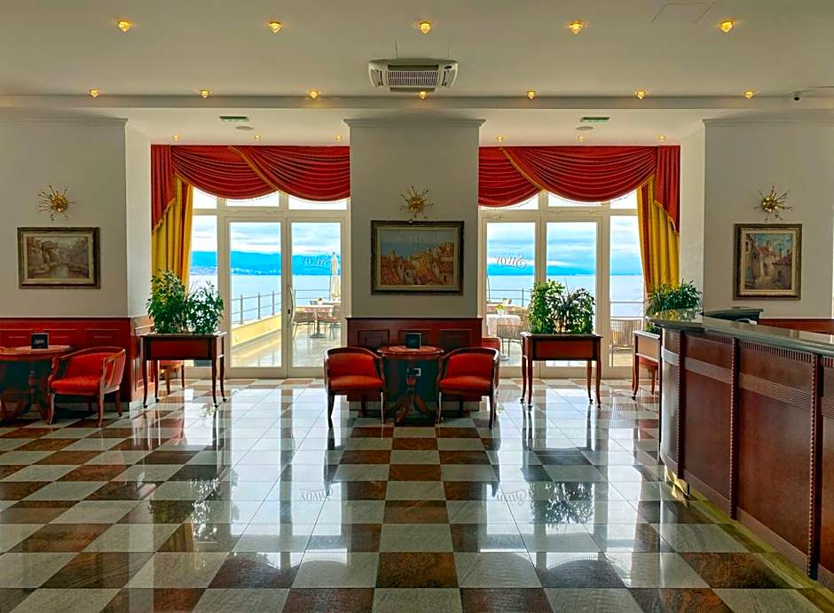 Hotel Savoy
