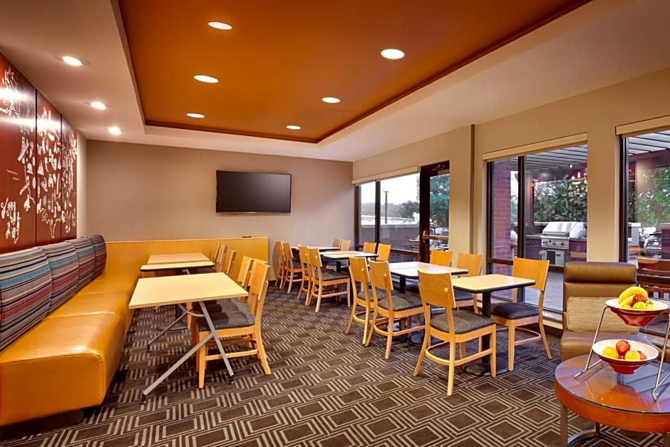 TownePlace Suites Omaha West