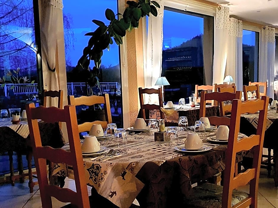 Logis Hotel des Roches