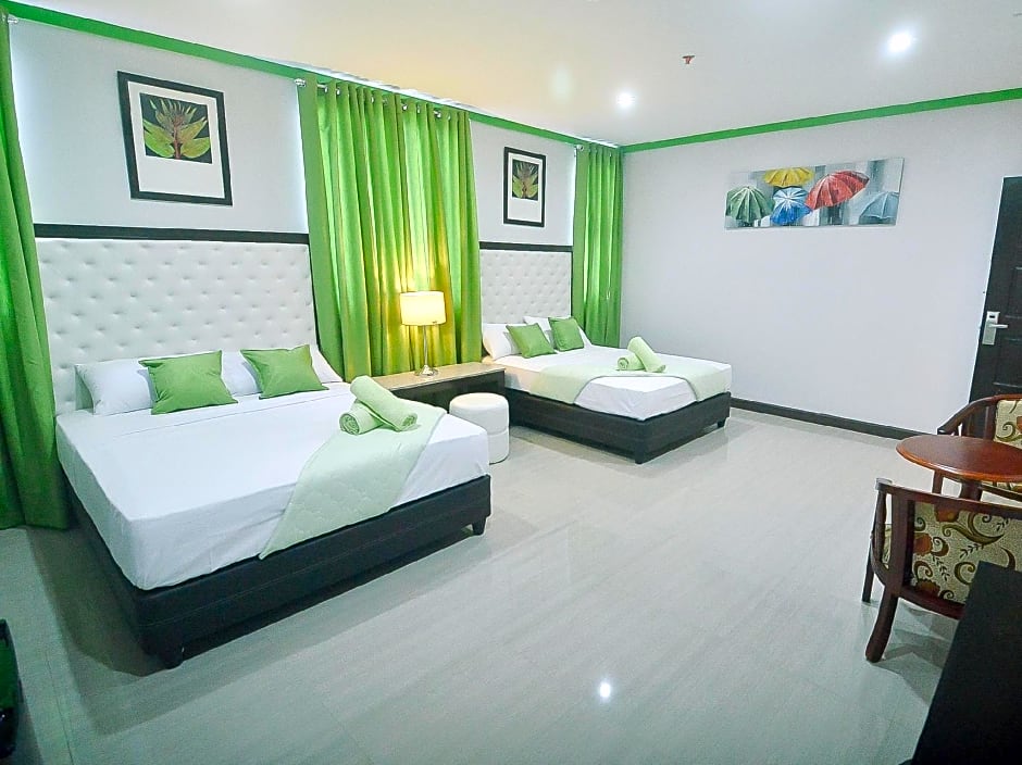 Green Banana Business Hotel