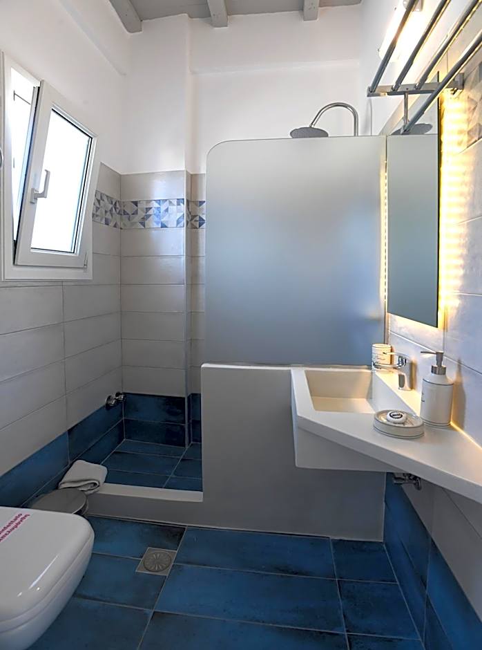 Nostos Beachfront Apartments & Studios