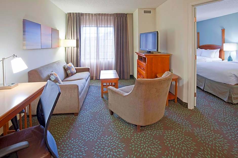 Staybridge Suites Minneapolis-Maple Grove By IHG