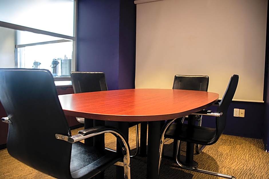 Hotel Victoria Express