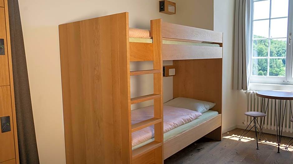 Schloss Burgdorf Youth Hostel