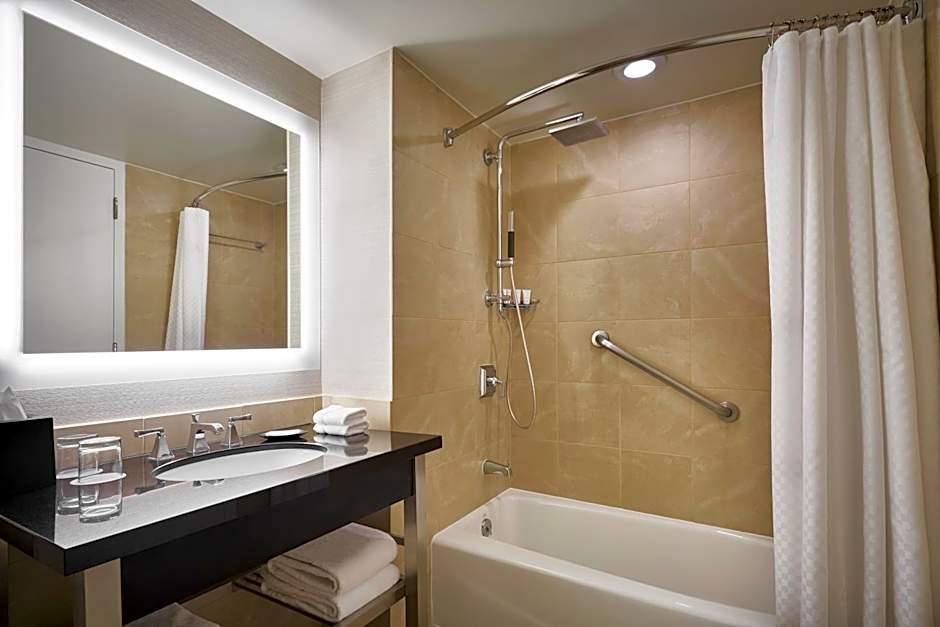 The Westin Alexandria Old Town