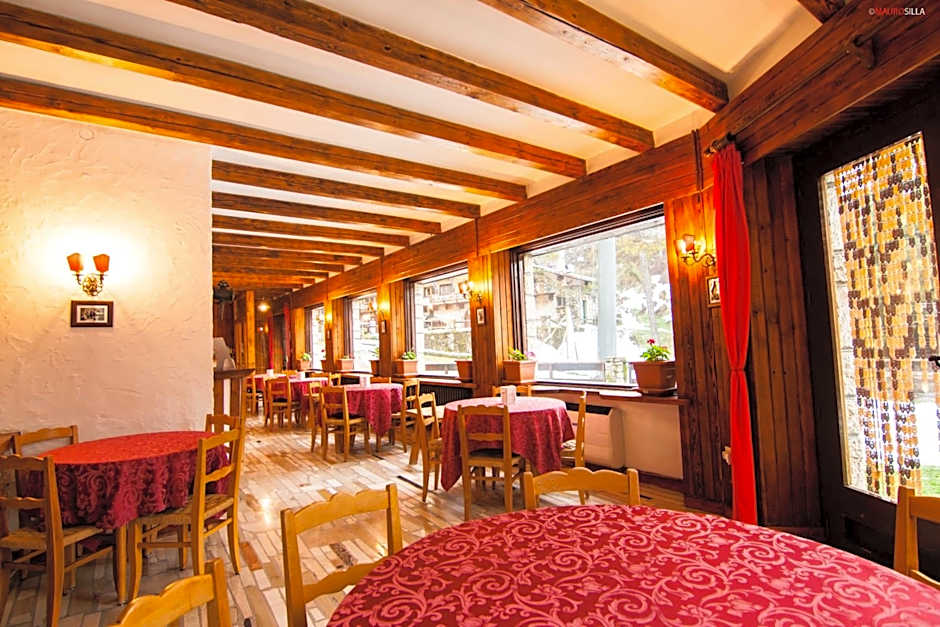 Hotel Garnì Mille Pini