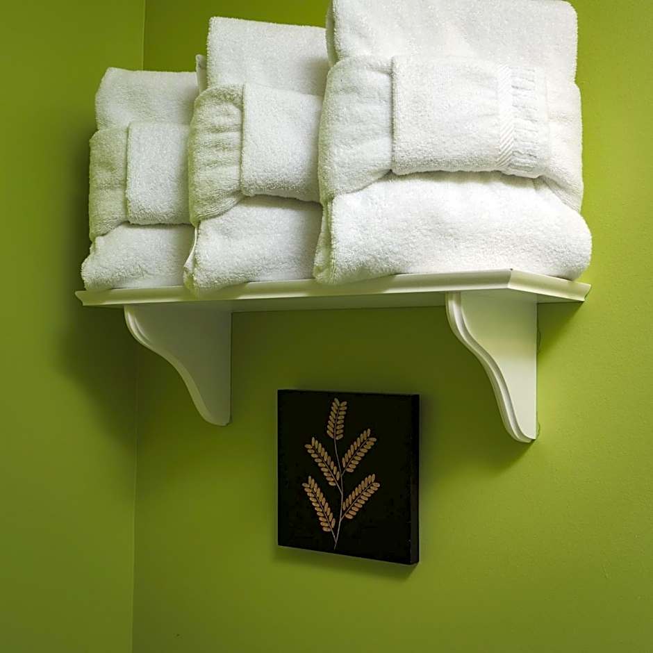 Harbour House at the Inn 204