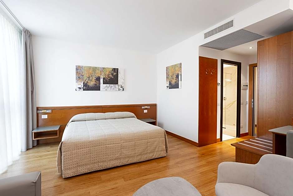 Foto 1 de 4 de Junior Suite