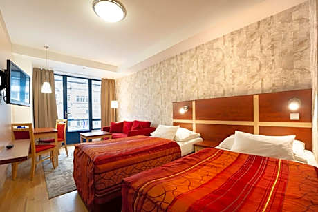 Double/Twin room with Wenceslas square view