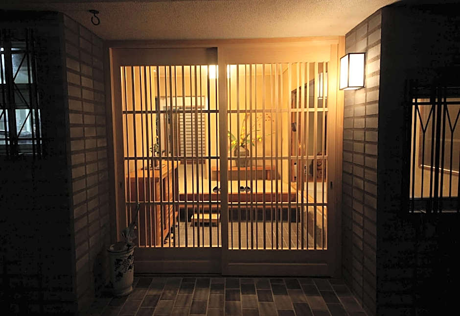 Shiroyama Ryokan