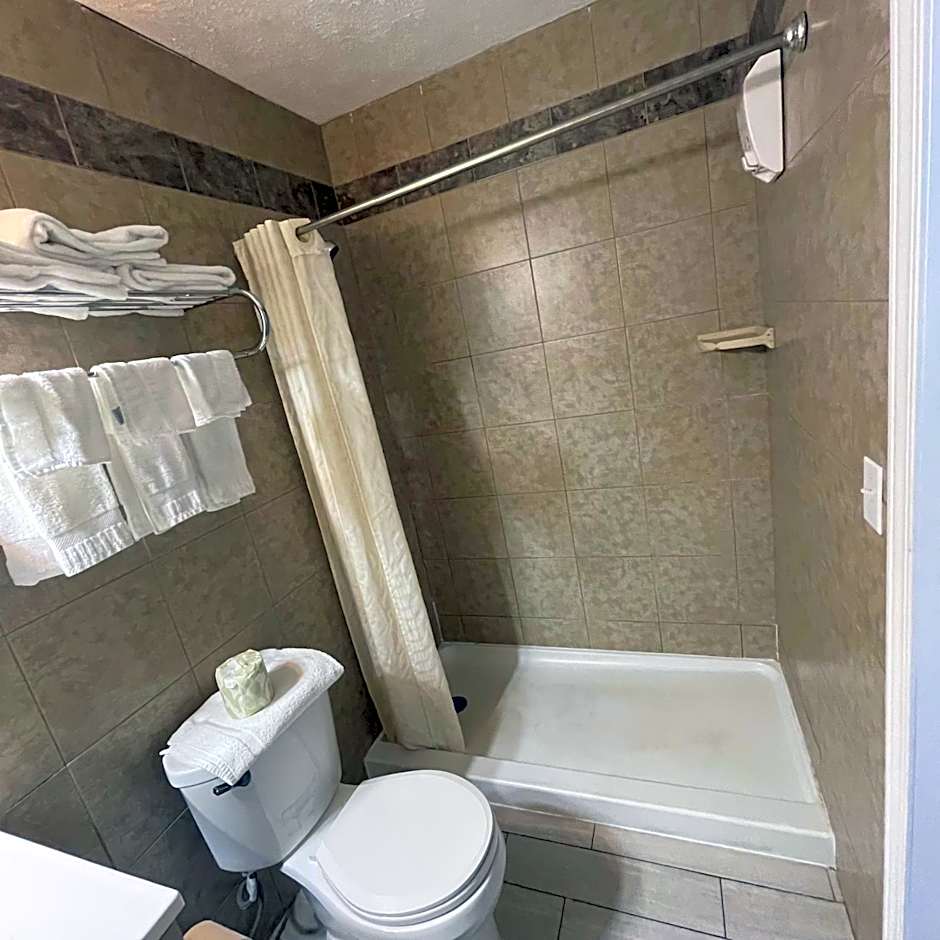Country Town N' Suites