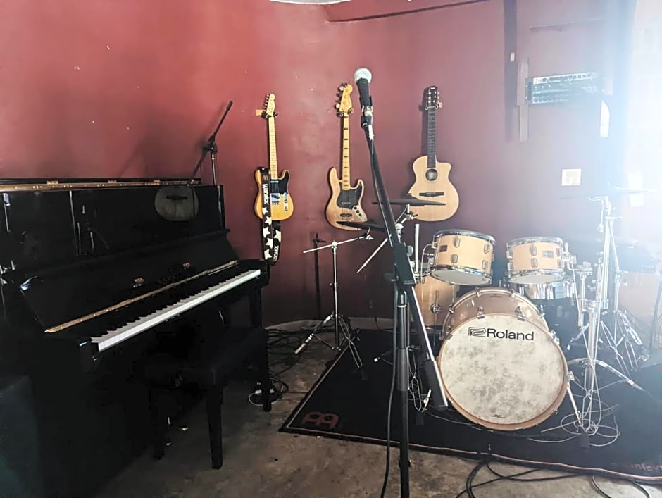 Supermoon Cozy Hostel