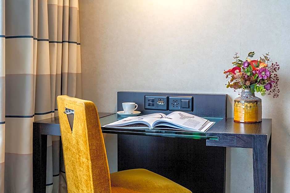 Hotel Auteuil Manotel