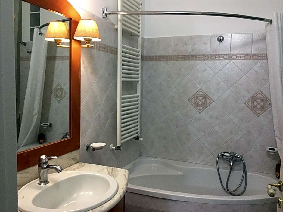 Crispi Accomodation B&B