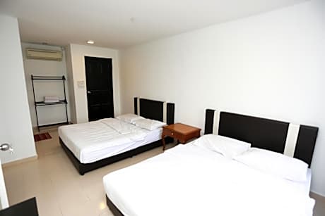 Suite with Private Pool