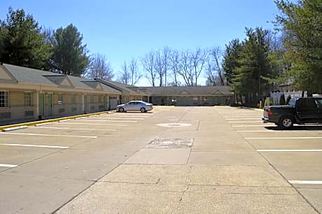Economy Inn Cuyahoga Falls