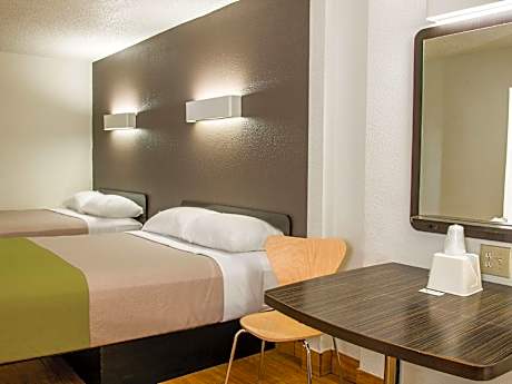 2 Queen Beds | Suite, Non-Smoking, Kitchen