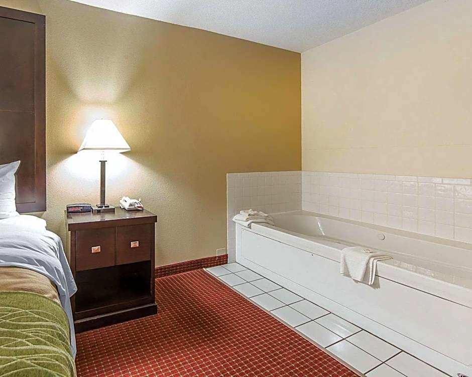 Quality Inn & Suites