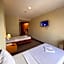 [ACTIVE] Fuente Oro Business Suites