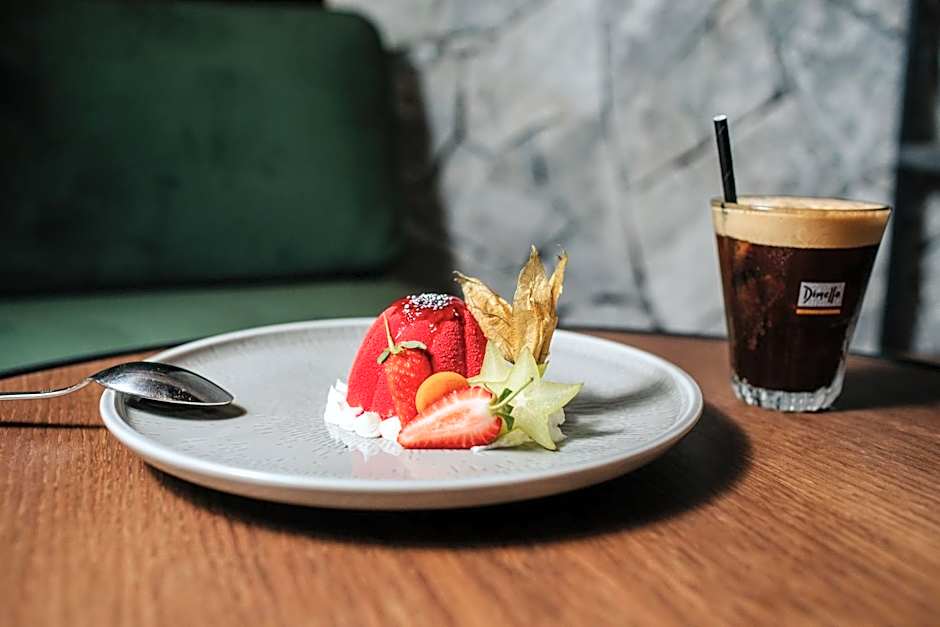 Napa Plaza Hotel (Adults Only)