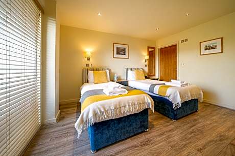 Twin Room with Terrace