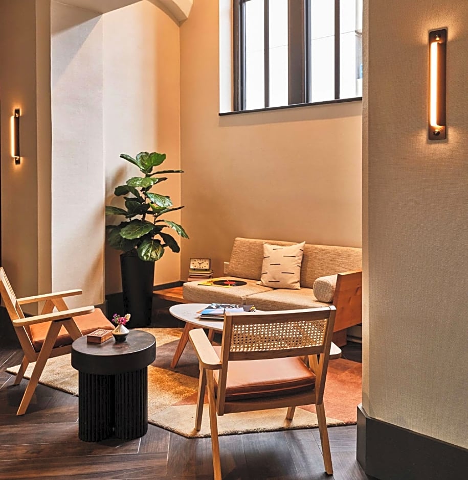 Joinery Hotel Pittsburgh, Curio Collection by Hilton