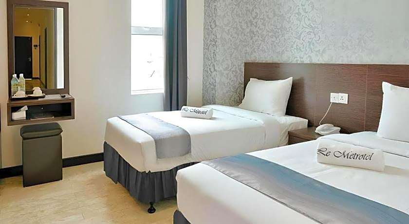 Le Metrotel