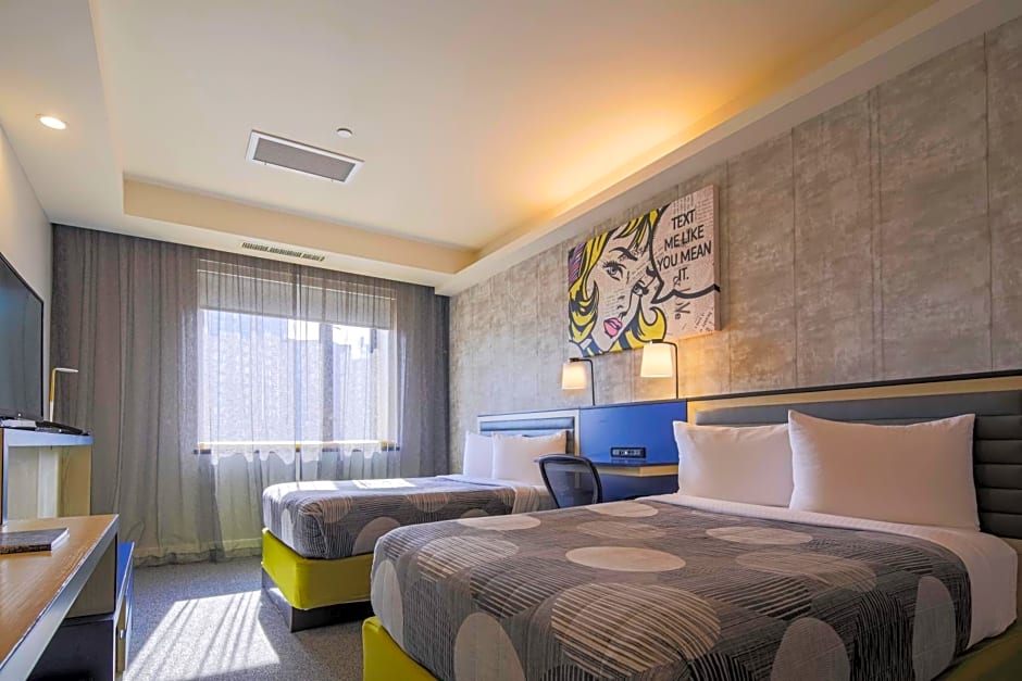Leon Hotel