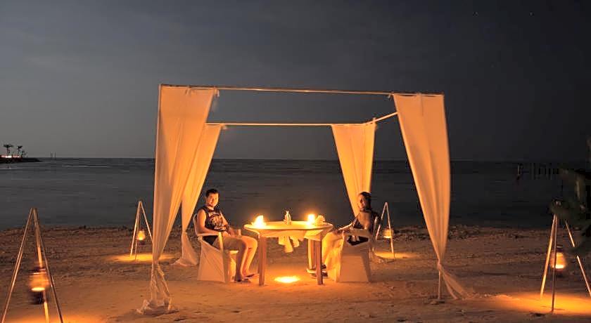 Araamu Hotels Maldives at Dhiffushi