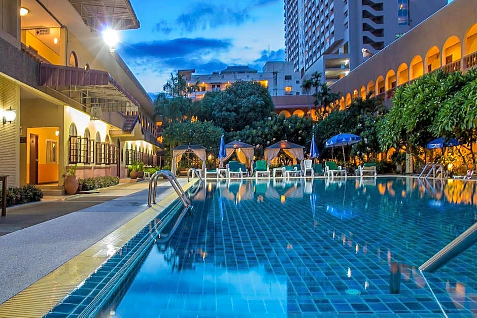 S Lodge Pattaya formally Sabai Lodge