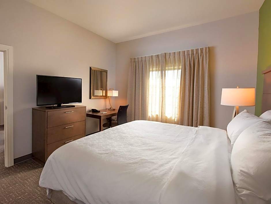 Staybridge Suites By Holiday Inn Wisconsin Dells - Lake Delton By IHG