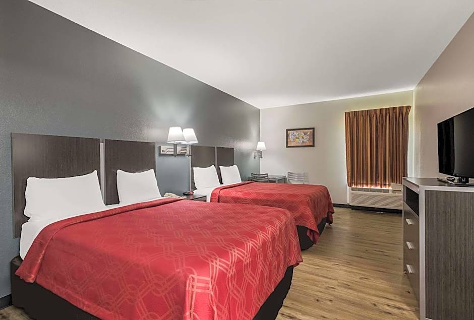 Econo Lodge Inn & Suites Diamondhead
