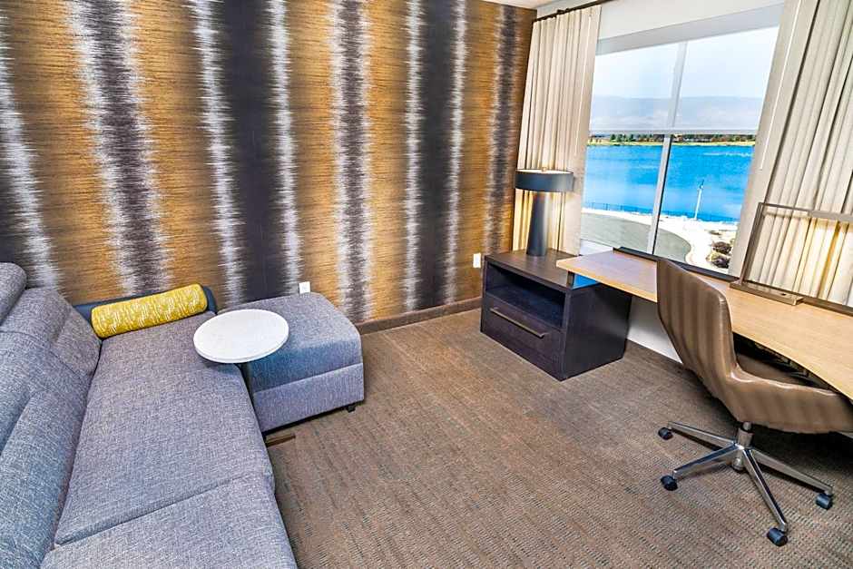Photo 1 of 5 of 2 Bedroom Suite, Marina View