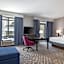 Hampton Inn & Suites Roanoke Downtown