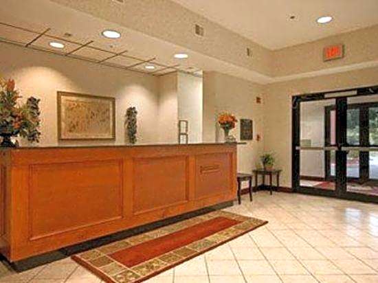 Days Inn by Wyndham Manassas